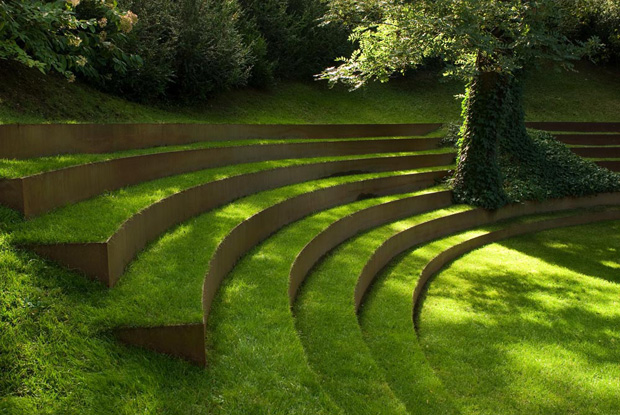 Amphitheatre Image